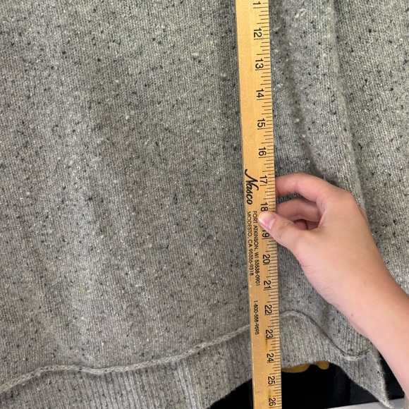 Sundance Gray Lambswool Sweater Size XS - Picture 5 of 5